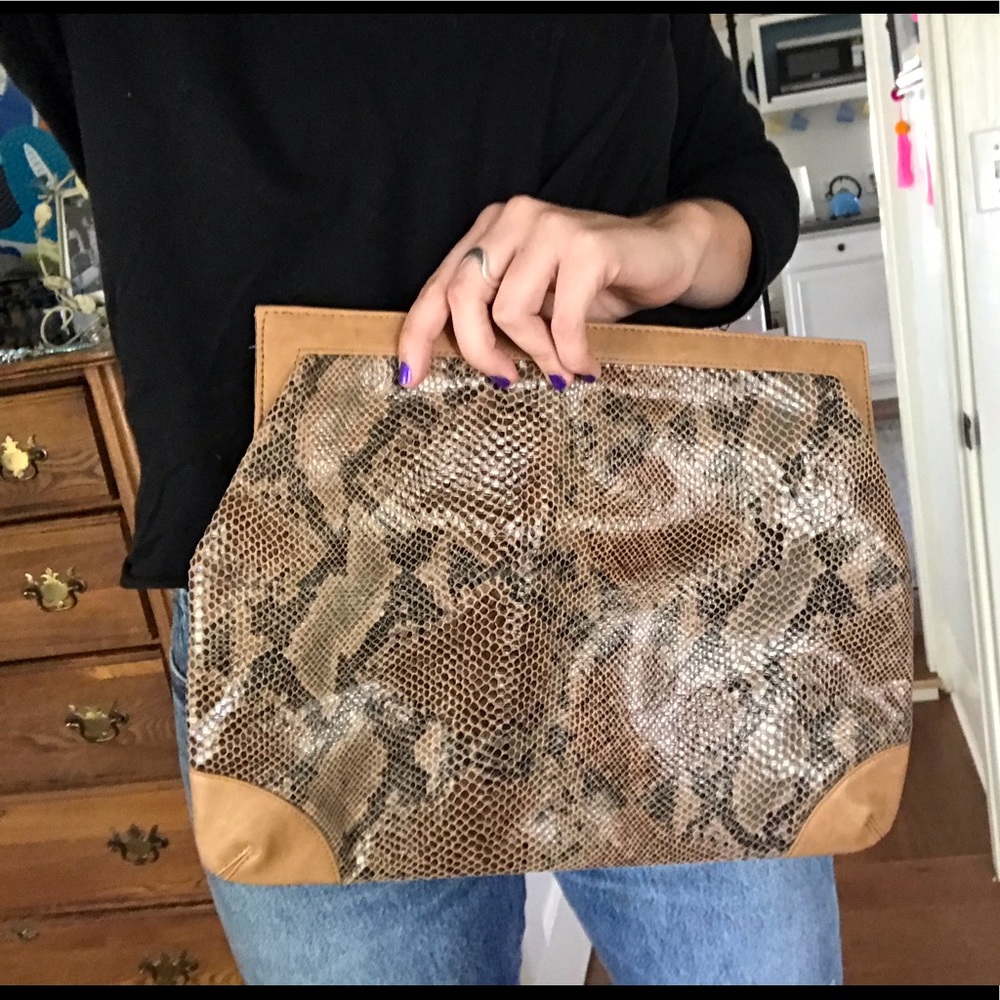 Vintage | Snakeskin Clutch